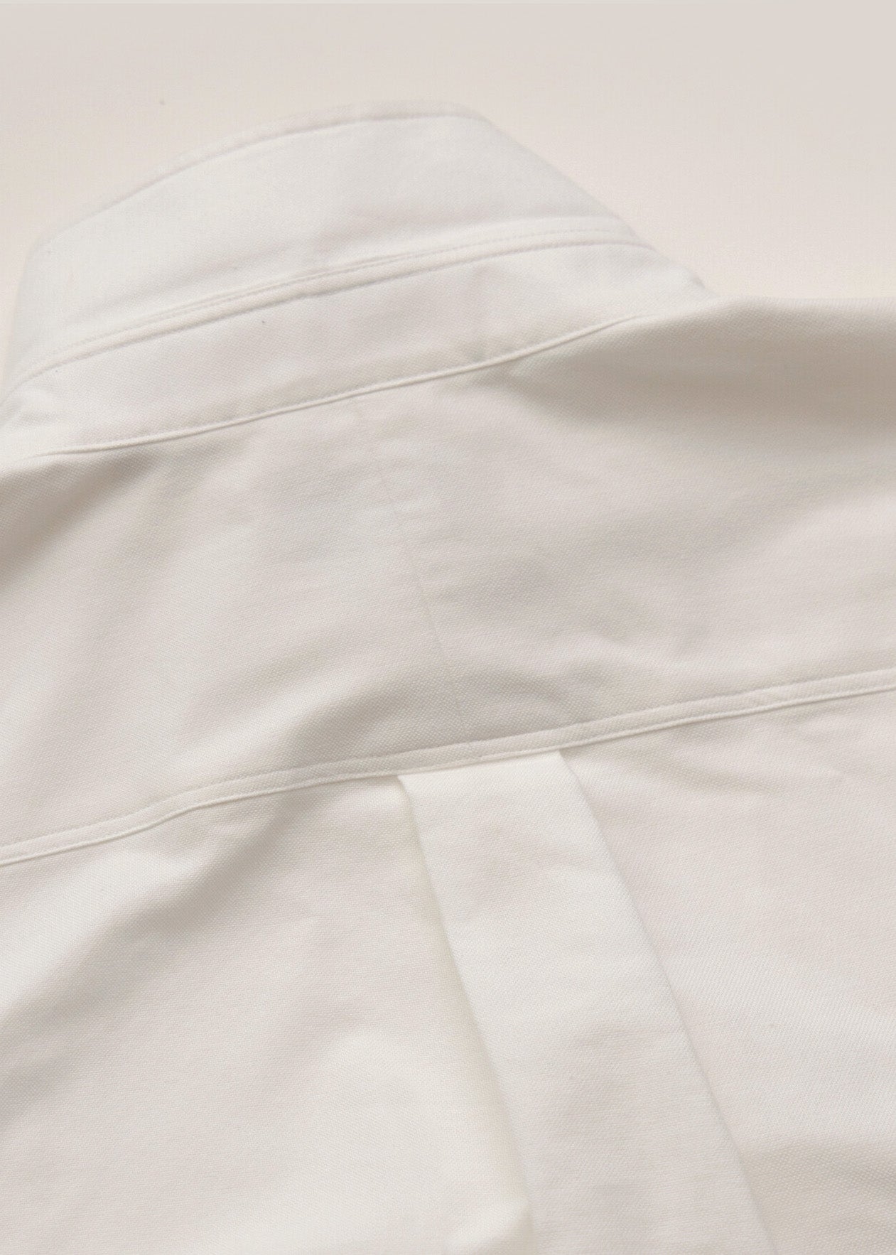 THE MOTHER OF PEARL OXFORD | WHITE